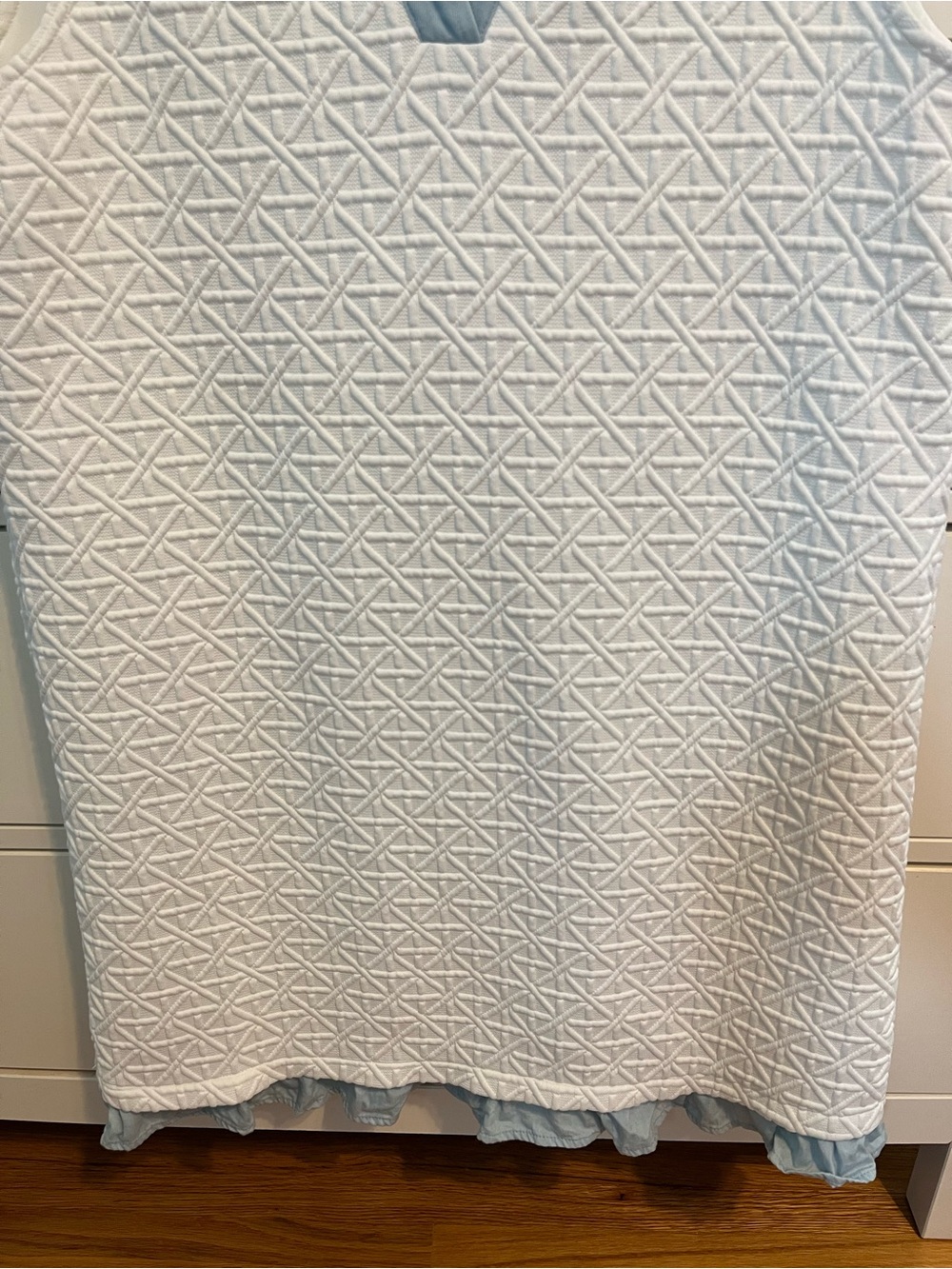 SSYS Sleeveless White Quilted Dress with Light Blue Collar - Picture 2 of 6